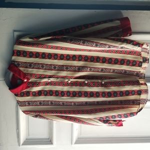 Vintage womens pattern shirt.